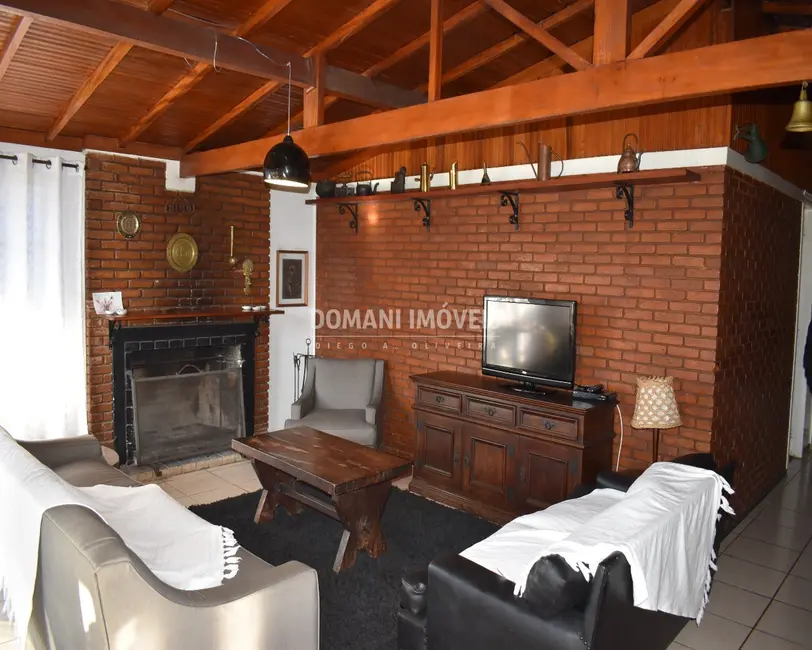 Foto 7 de Casa com 4 quartos à venda, 195m2 em Campos Do Jordao - SP