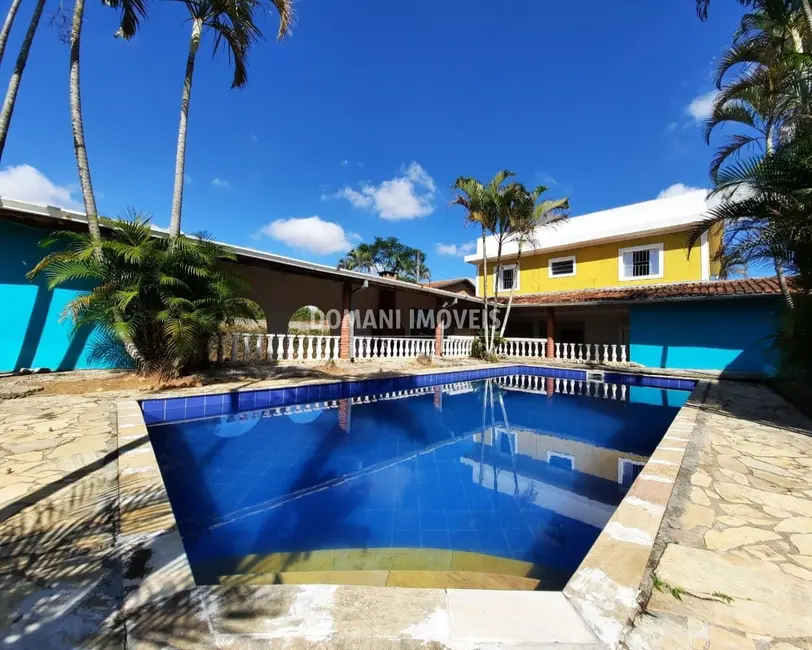 Foto 1 de Casa com 4 quartos à venda, 300m2 em Tremembe - SP