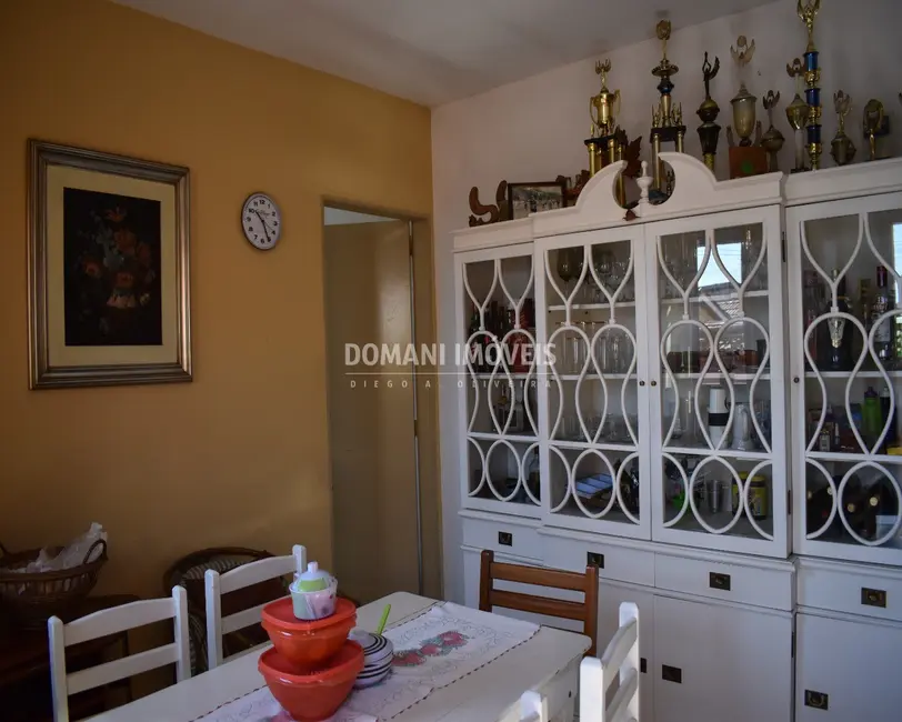 Foto 5 de Casa com 2 quartos à venda, 76m2 em Campos Do Jordao - SP
