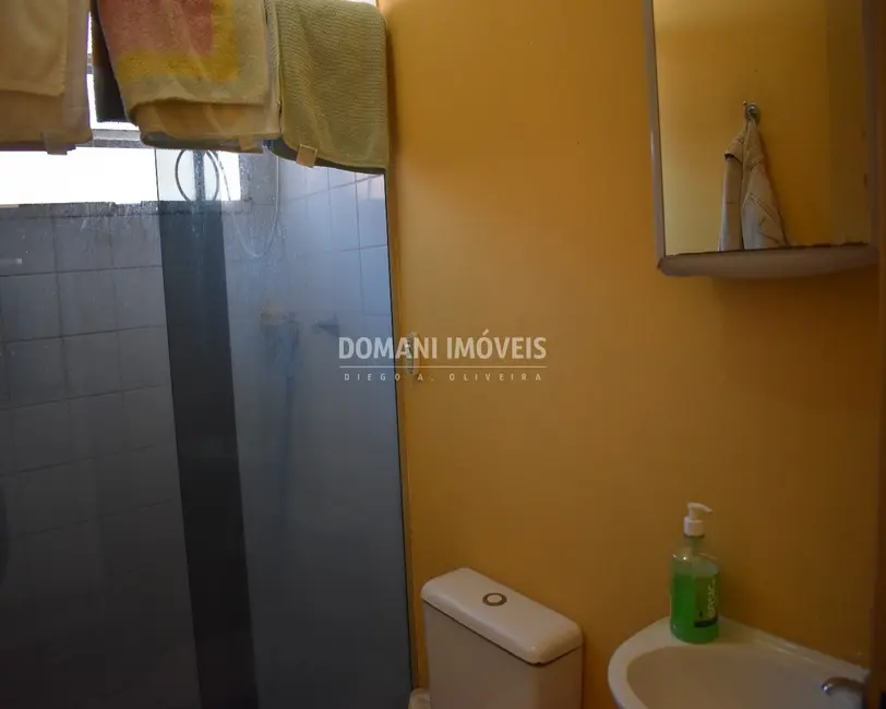 Foto 9 de Casa com 2 quartos à venda, 76m2 em Campos Do Jordao - SP