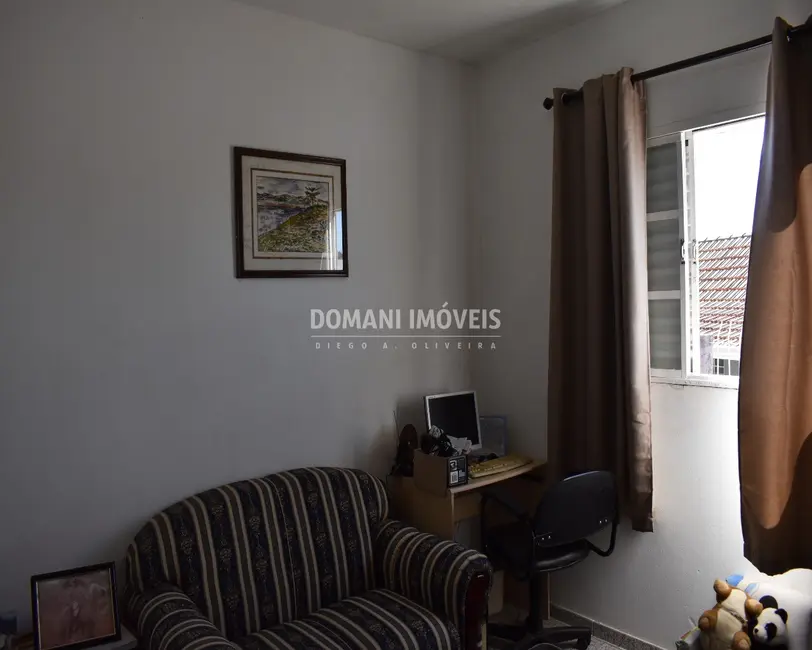 Foto 7 de Casa com 2 quartos à venda, 76m2 em Campos Do Jordao - SP