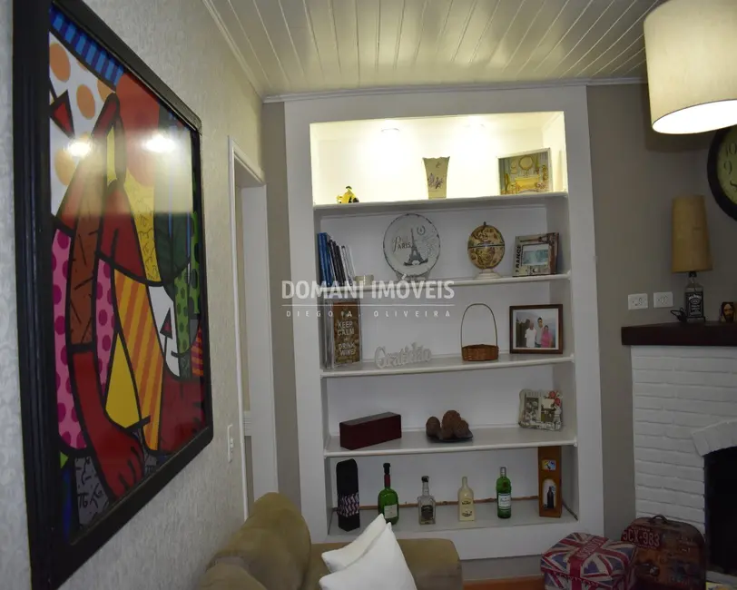 Foto 5 de Casa com 2 quartos à venda, 170m2 em Campos Do Jordao - SP