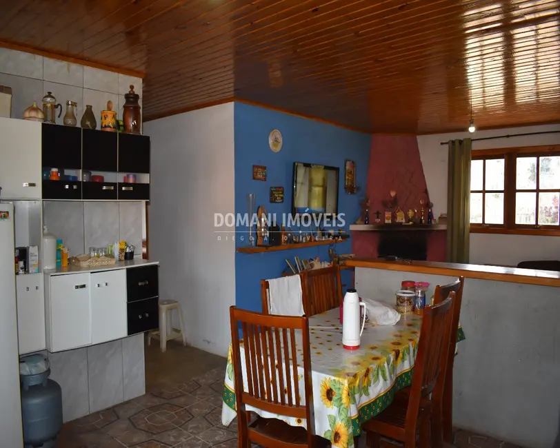 Casa com 4 quartos à venda, 172m2 em Campos Do Jordao - SP - imagem 8 Foto 8 de Casa com 4 quartos à venda, 172m2 em Campos Do Jordao - SP