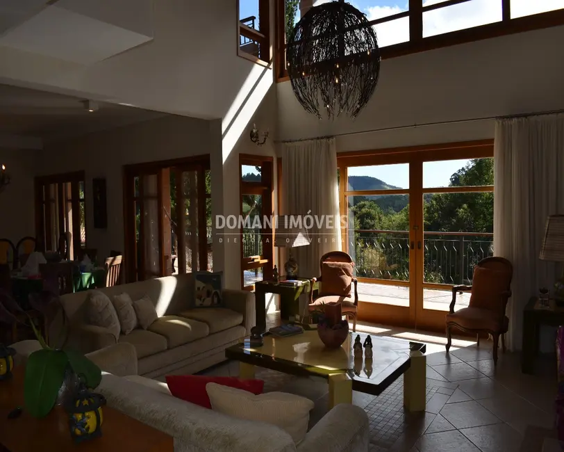 Casa de Condomínio com 5 quartos à venda, 742m2 em Santo Antonio Do Pinhal - SP - imagem 8 Foto 8 de Casa de Condomínio com 5 quartos à venda, 742m2 em Santo Antonio Do Pinhal - SP