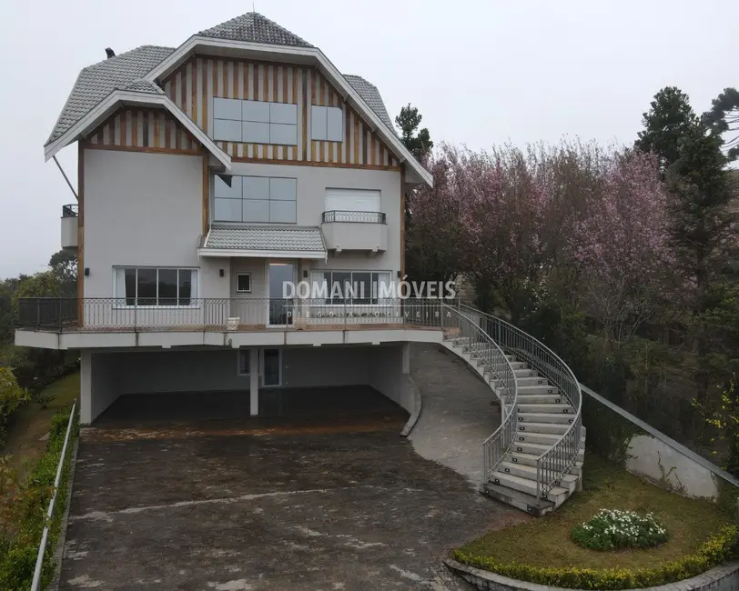 Casa de Condomínio com 6 quartos à venda, 798m2 em Campos Do Jordao - SP - imagem 6 Foto 6 de Casa de Condomínio com 6 quartos à venda, 798m2 em Campos Do Jordao - SP
