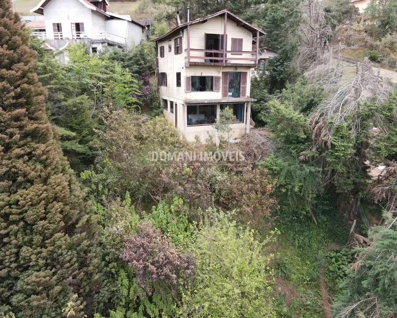 Foto 4 de Casa com 3 quartos à venda, 142m2 em Campos Do Jordao - SP