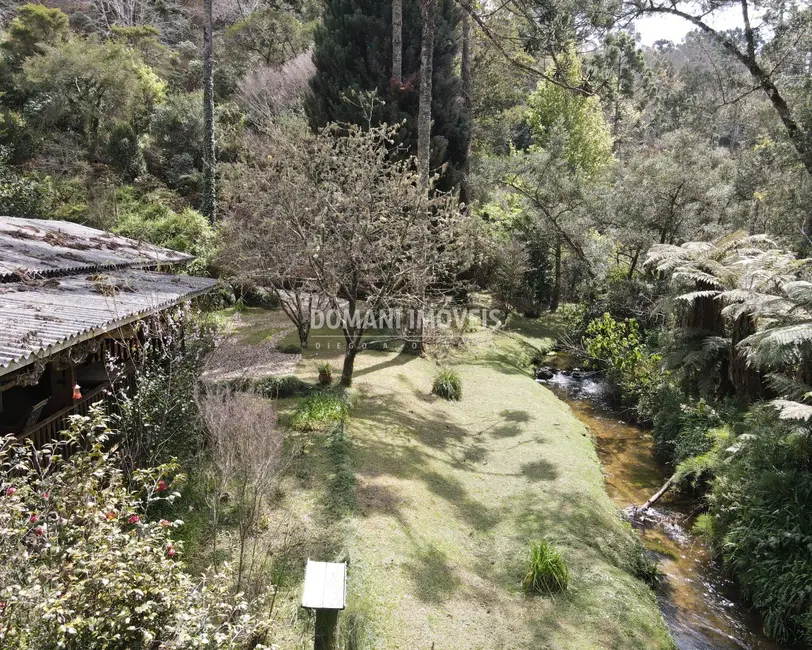 Foto 3 de Sítio / Rancho com 4 quartos à venda em Campos Do Jordao - SP