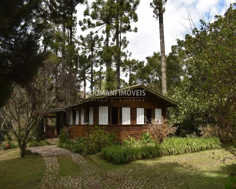 Foto 1 de Sítio / Rancho com 4 quartos à venda em Campos Do Jordao - SP