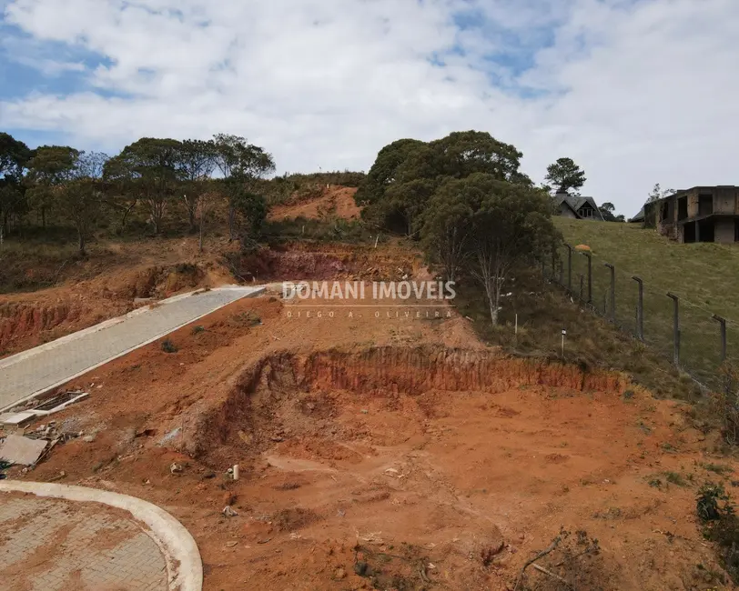 Foto 2 de Terreno / Lote à venda, 1270m2 em Campos Do Jordao - SP