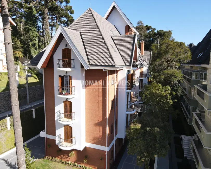 Foto 2 de Apartamento com 4 quartos à venda, 170m2 em Campos Do Jordao - SP