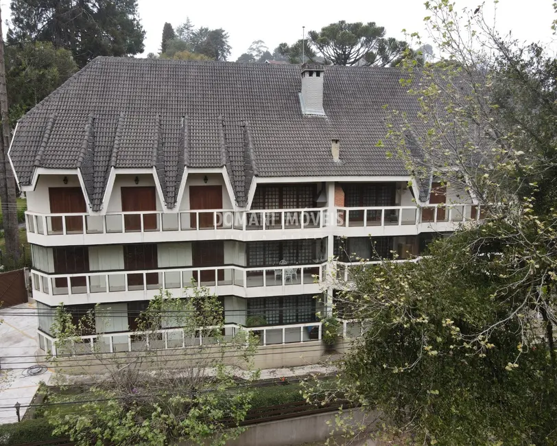 Apartamento com 3 quartos à venda, 170m2 em Campos Do Jordao - SP - imagem 3 Foto 3 de Apartamento com 3 quartos à venda, 170m2 em Campos Do Jordao - SP