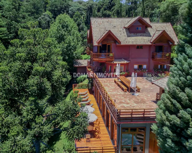 Foto 2 de Casa com 7 quartos à venda, 960m2 em Campos Do Jordao - SP