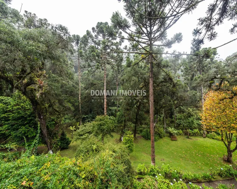 Foto 5 de Casa com 4 quartos à venda, 722m2 em Campos Do Jordao - SP
