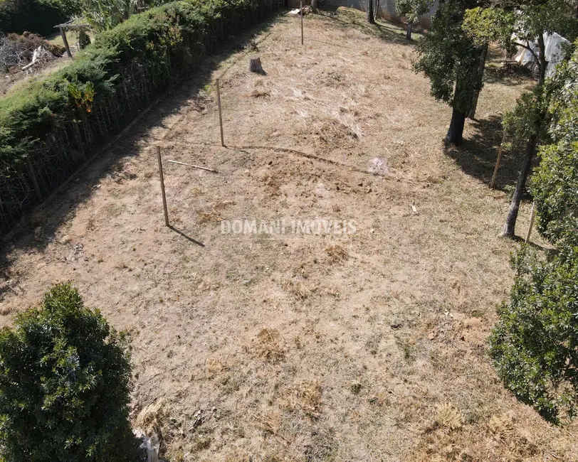 Foto 2 de Terreno / Lote à venda, 1100m2 em Campos Do Jordao - SP