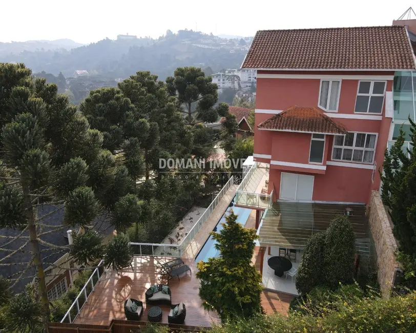 Casa de Condomínio com 4 quartos à venda, 636m2 em Campos Do Jordao - SP - imagem 5 Foto 5 de Casa de Condomínio com 4 quartos à venda, 636m2 em Campos Do Jordao - SP