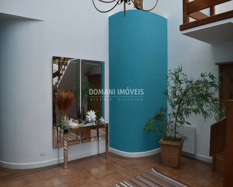 Casa de Condomínio com 4 quartos à venda, 636m2 em Campos Do Jordao - SP - imagem 8 Foto 8 de Casa de Condomínio com 4 quartos à venda, 636m2 em Campos Do Jordao - SP