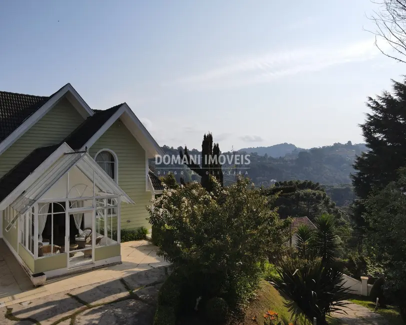 Foto 4 de Casa com 5 quartos à venda, 305m2 em Campos Do Jordao - SP