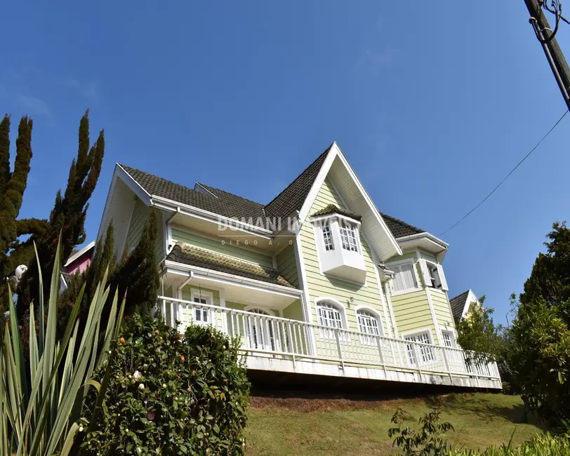 Foto 6 de Casa com 5 quartos à venda, 305m2 em Campos Do Jordao - SP