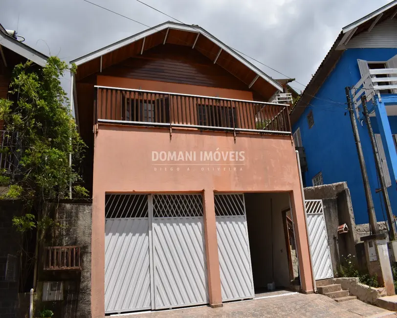 Foto 1 de Casa com 3 quartos para alugar, 270m2 em Campos Do Jordao - SP