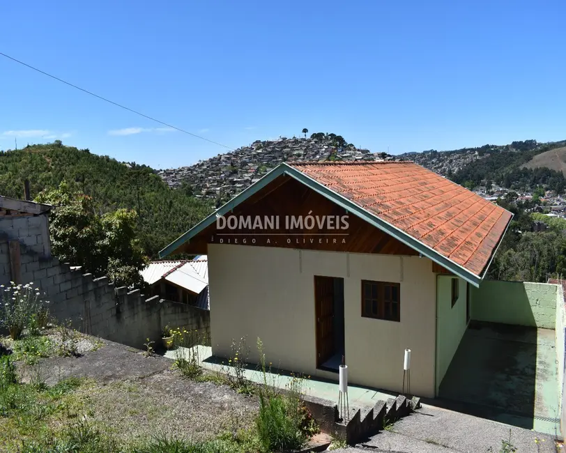 Foto 1 de Casa com 2 quartos à venda, 110m2 em Campos Do Jordao - SP