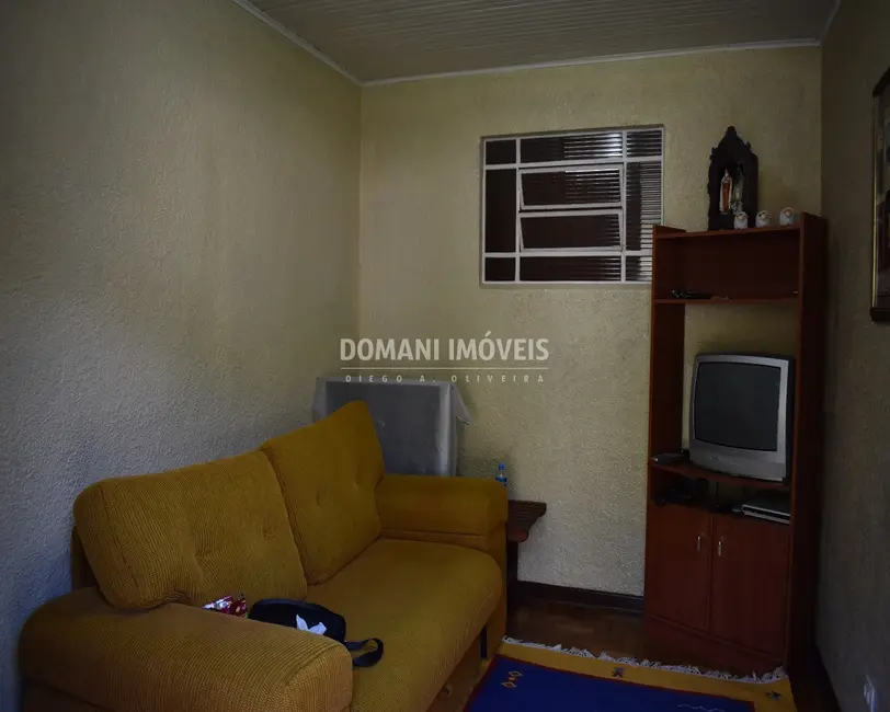 Foto 9 de Casa com 2 quartos à venda, 190m2 em Campos Do Jordao - SP