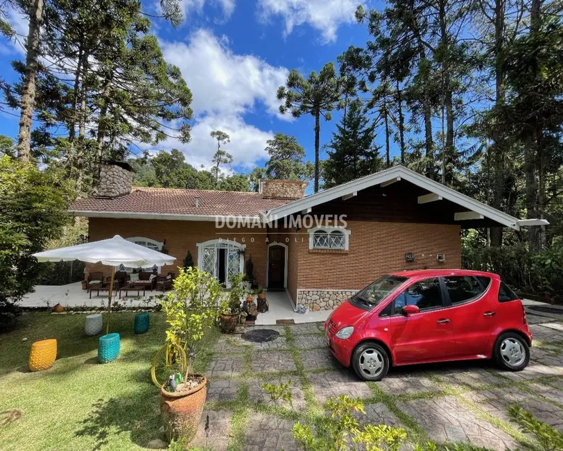 Casa com 5 quartos à venda, 570m2 em Campos Do Jordao - SP - imagem 7 Foto 7 de Casa com 5 quartos à venda, 570m2 em Campos Do Jordao - SP