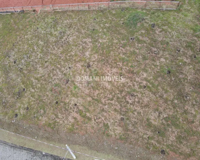 Foto 3 de Terreno / Lote à venda, 1530m2 em Campos Do Jordao - SP