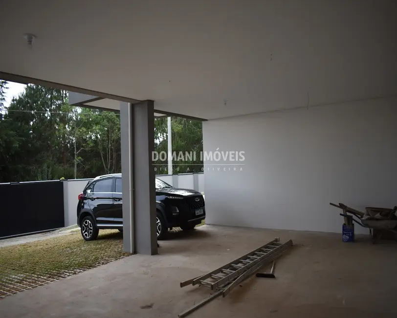 Foto 9 de Casa com 4 quartos à venda, 298m2 em Campos Do Jordao - SP