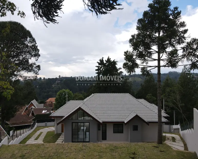 Foto 6 de Casa com 4 quartos à venda, 298m2 em Campos Do Jordao - SP