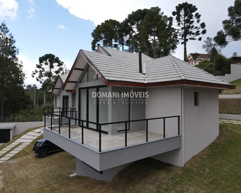 Foto 2 de Casa com 4 quartos à venda, 298m2 em Campos Do Jordao - SP