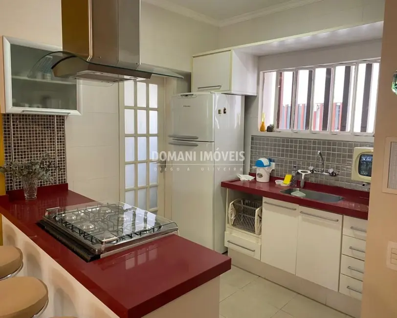 Foto 9 de Apartamento com 3 quartos à venda, 97m2 em Campos Do Jordao - SP