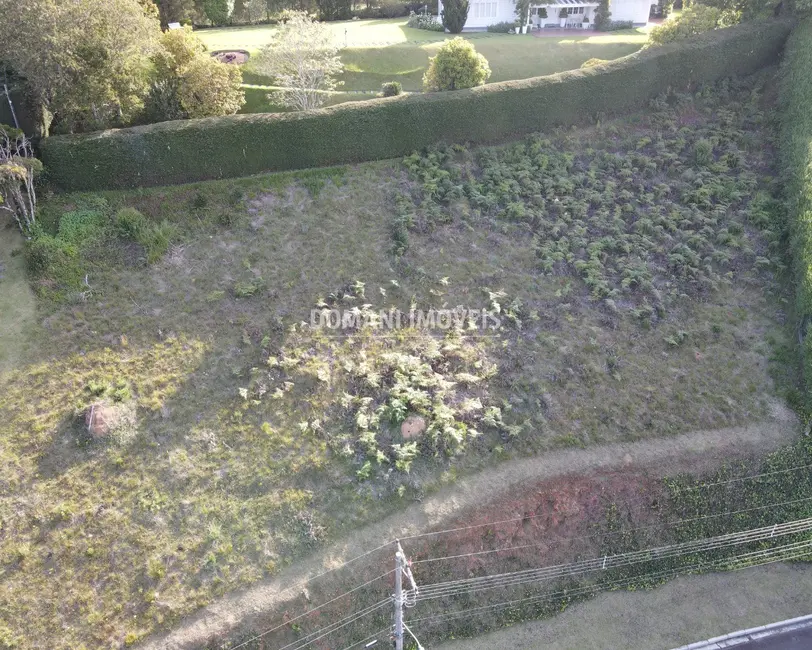 Foto 2 de Terreno / Lote à venda, 1620m2 em Campos Do Jordao - SP