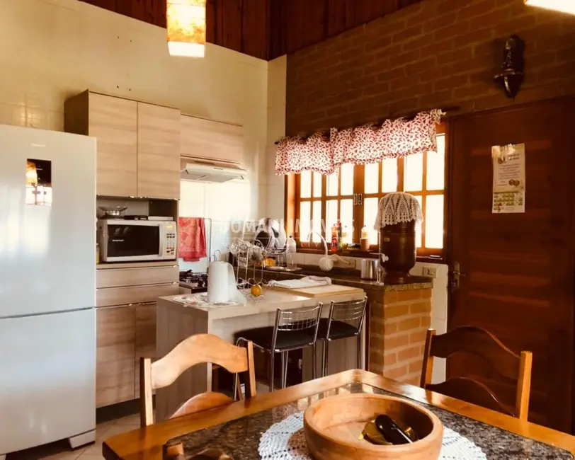 Foto 5 de Casa com 2 quartos à venda, 100m2 em Sao Bento Do Sapucai - SP