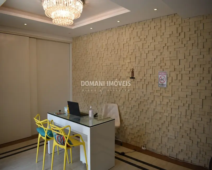 Foto 9 de Casa com 3 quartos à venda e para alugar, 455m2 em Campos Do Jordao - SP