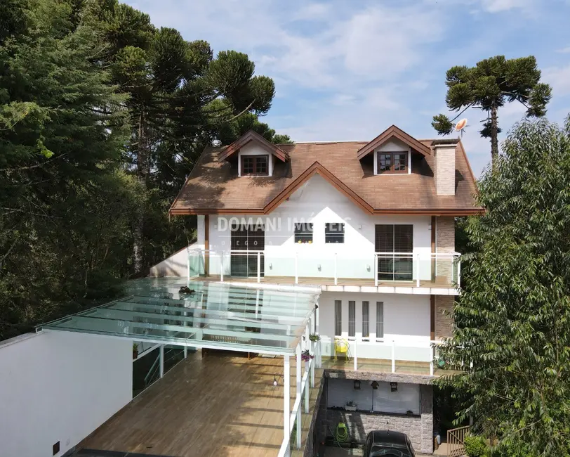 Foto 4 de Casa com 3 quartos à venda e para alugar, 455m2 em Campos Do Jordao - SP