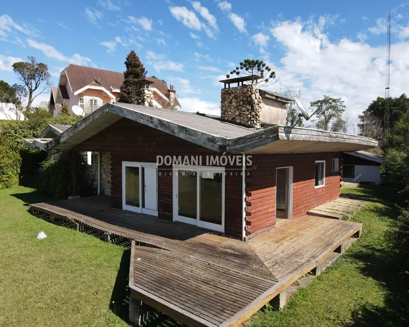 Foto 3 de Casa com 5 quartos à venda, 480m2 em Campos Do Jordao - SP