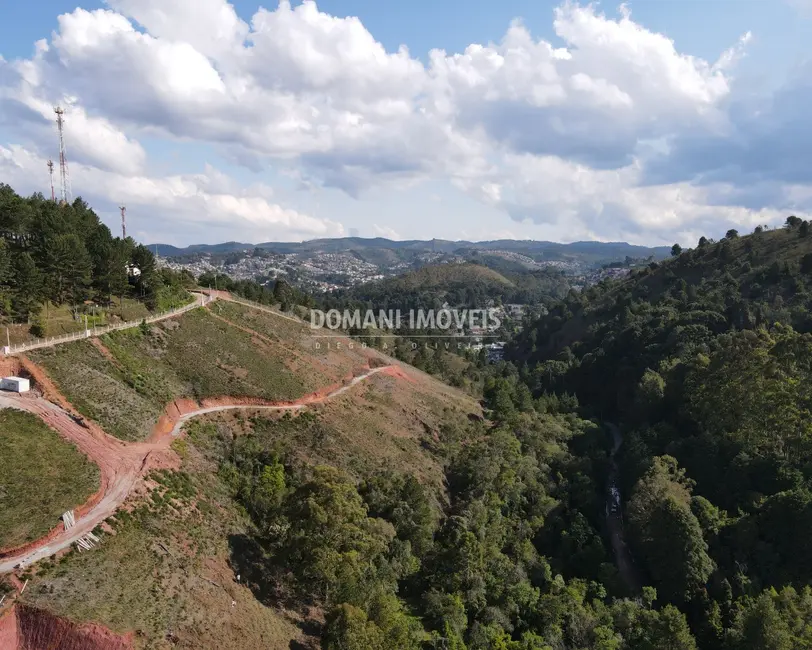Foto 2 de Terreno / Lote à venda, 2420m2 em Campos Do Jordao - SP