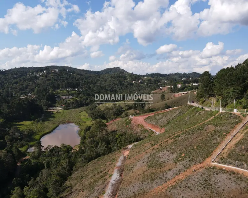 Foto 1 de Terreno / Lote à venda, 1870m2 em Campos Do Jordao - SP