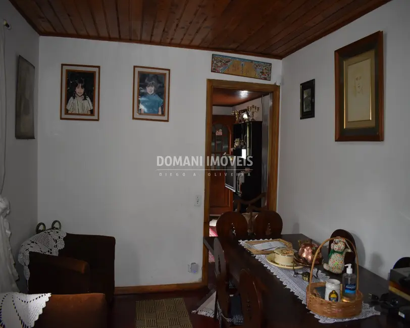 Foto 9 de Casa com 3 quartos à venda, 120m2 em Campos Do Jordao - SP