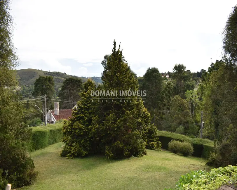 Foto 7 de Casa com 4 quartos à venda e para alugar, 260m2 em Campos Do Jordao - SP