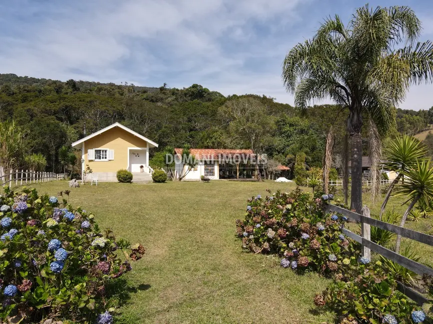 Foto 2 de Sítio / Rancho com 1 quarto à venda, 170m2 em Campos Do Jordao - SP