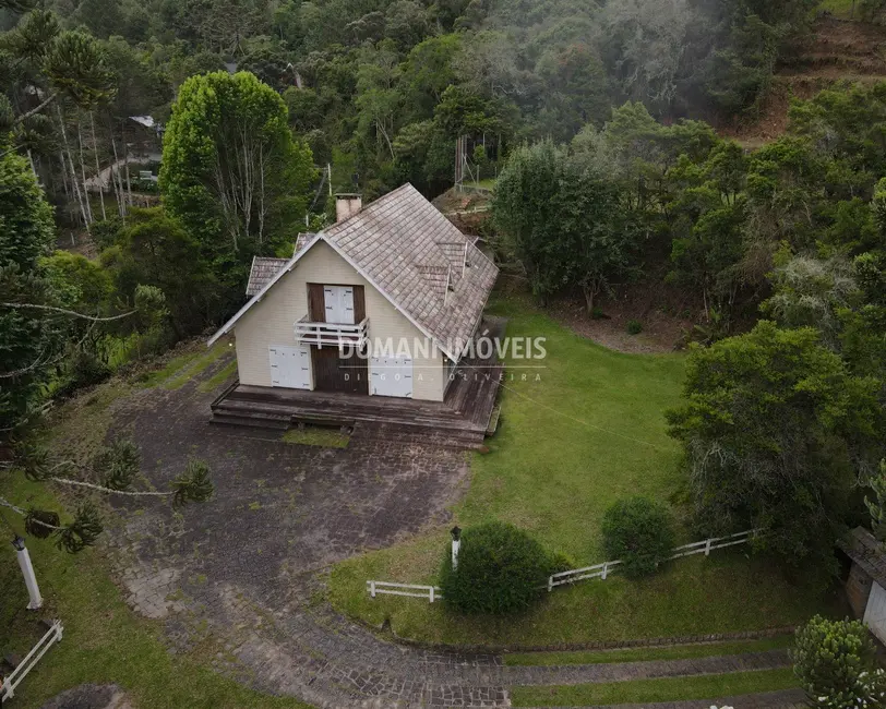 Foto 2 de Casa com 4 quartos à venda, 720m2 em Campos Do Jordao - SP