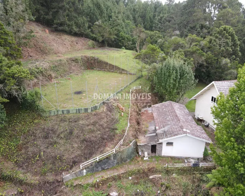 Foto 4 de Casa com 4 quartos à venda, 720m2 em Campos Do Jordao - SP
