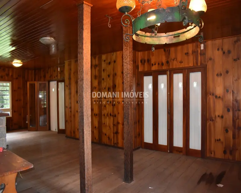 Foto 8 de Casa com 4 quartos à venda, 720m2 em Campos Do Jordao - SP