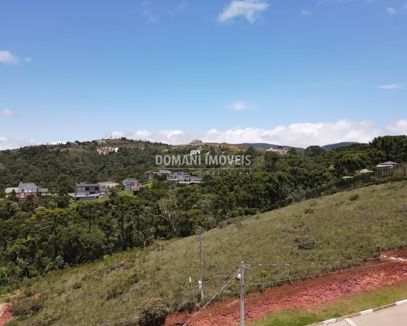 Foto 1 de Terreno / Lote à venda, 2400m2 em Campos Do Jordao - SP