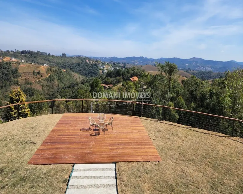 Casa com 7 quartos para alugar, 780m2 em Campos Do Jordao - SP - imagem 3 Foto 3 de Casa com 7 quartos para alugar, 780m2 em Campos Do Jordao - SP