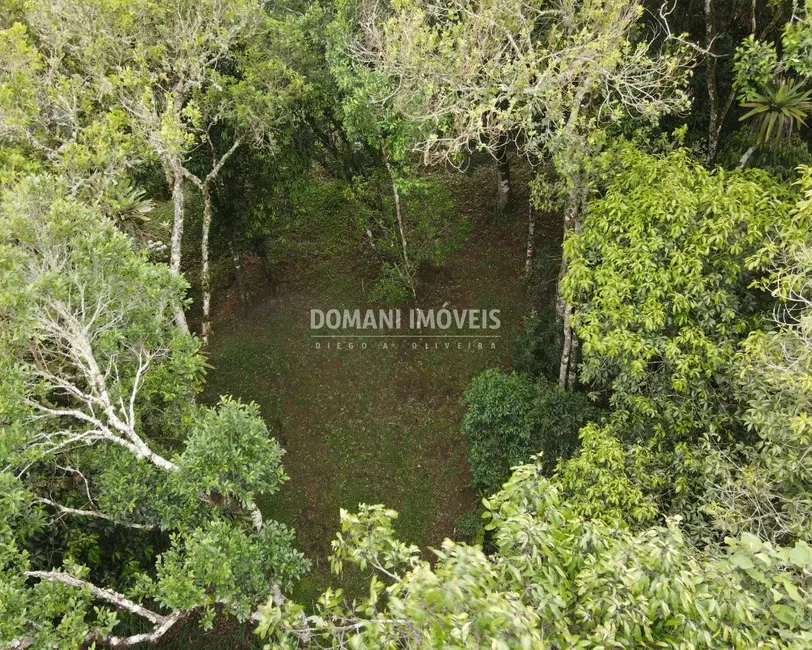 Foto 1 de Terreno / Lote à venda, 2370m2 em Campos Do Jordao - SP