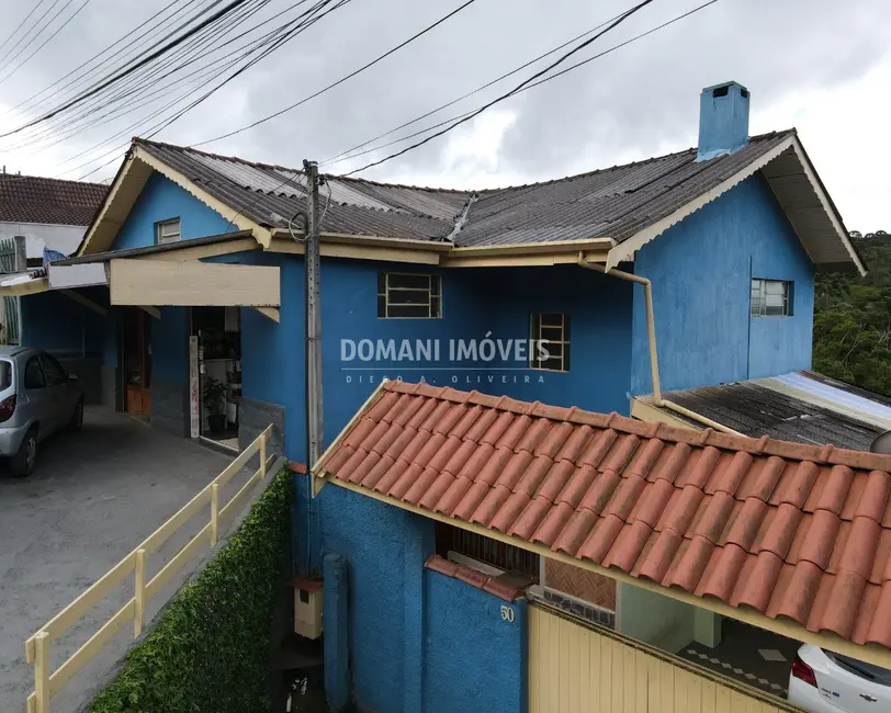 Foto 1 de Casa com 2 quartos à venda, 152m2 em Campos Do Jordao - SP