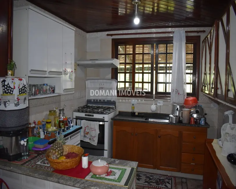 Foto 8 de Casa com 2 quartos à venda, 152m2 em Campos Do Jordao - SP