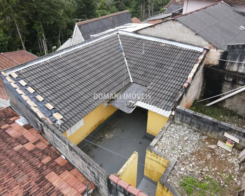 Foto 4 de Casa com 2 quartos à venda, 185m2 em Campos Do Jordao - SP